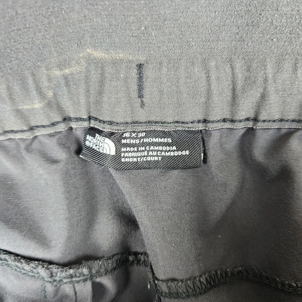 The North Face Paramount Convertible Pants Men 36 Grey Hiking Outdoor Zip Off